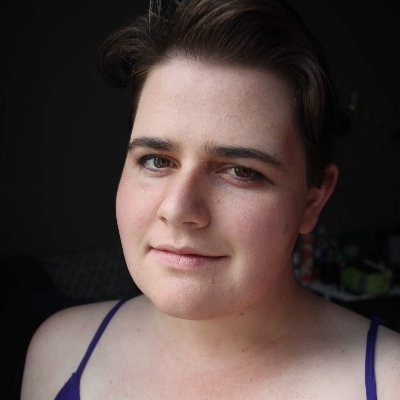 theatremaker. comms. geocacher, protest photographer, spoonie, fic writer, sewist, urbanist. too into trains. reluctantly still into fandom culture