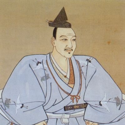 小田原北条家3代当主北条氏康である。今は倅氏政に家督を譲り隠居の身であり御本城様とも呼ばれている。現在、小田原北条家を広める事とラブライバーとアイマスPとして活動している。皆々様宜しくお願い致す。