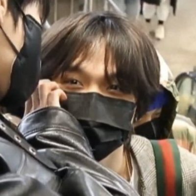 this lil dude in my pfp lowkey snapped me outta my grayscale era