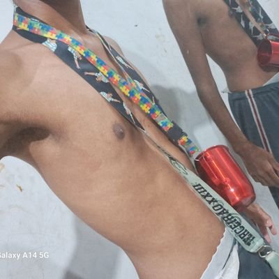 LGBT🏳️🌈
Estudante
ATIVO - MG- PRIVADO
Negro 1,86 Altura
22 😉