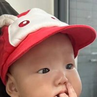 Alexander Zhou (@asjzhou) 's Twitter Profile Photo