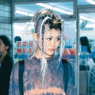 Hyung ju / 패션문화를 중심으로 이야기를 하고 브랜드를 운영하고 있습니다. 브랜드는 여기 @4tress_kr
https://t.co/D2X7JXhLgZ