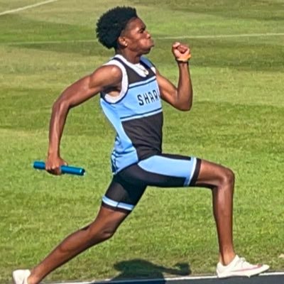 C/O 2026 | 🏈 wr | 6foot| 150lbs | track jumper and sprinter | HC @CoachHawley | email- dashawn.allen5@icloud.com |📞- 7274919263 | school- ncths |