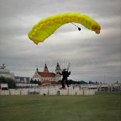 AndzejG28227's profile picture. 