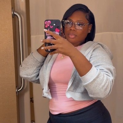 VirgoGirlK_'s profile picture. new page.