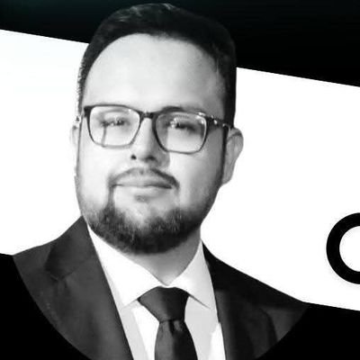 Periodista. Comunicar es la inteligencia de la expresión.