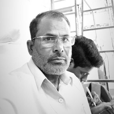 जिस शक्स के अंदर घमण्ड और गुरूर है वही शक्स अल्लाह की रहमत से दूर है