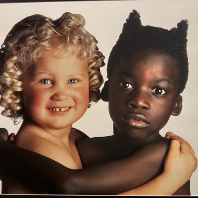 bitofhope8's profile picture. Vediamo che succede