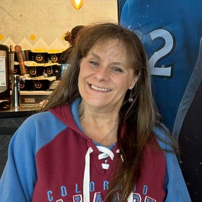 ROCKlNMAMA31's profile picture. awesome rockin’ mama. Georgiev defender