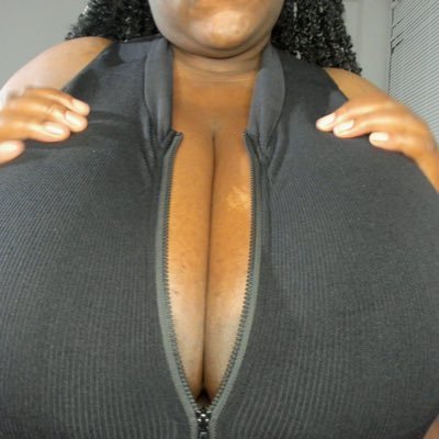 Msbeauty310443's profile picture. My OF has more 👉🏾👉🏾👉🏾 https://t.co/lI2FtNOFen