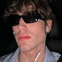 andrey ✭ (@andreymac3d0) 's Twitter Profile
