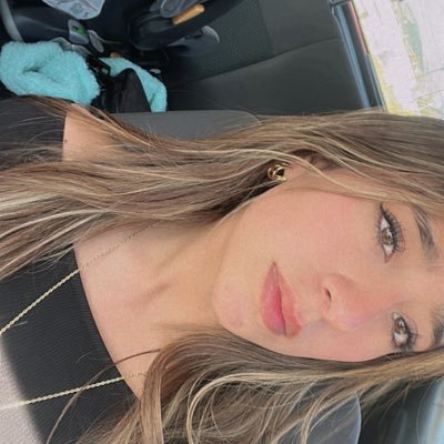 Jennytrostee's profile picture. 