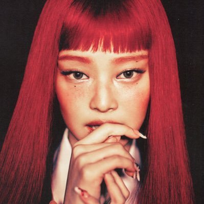 birdsof1feather's profile picture. 