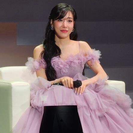 For @tiffanyyoung & @GirlsGeneration āØšāØ YoungOne āā” SONE š ė¤ģ ķģ“ėė ė ģ¬ėķ ź²