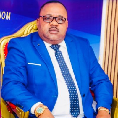 Émissaire de Jésus-christ ayant le mandat de transformer les cœurs et délivrer par la puissance de Dieu tous ceux qui vivent sous l'oppression. Patron d Medias.