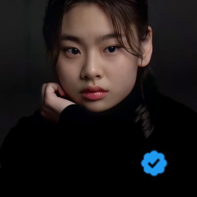 Sweethe82680051's profile picture. I love to stay honest with others