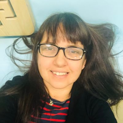 Semitic Philology. Assyriology. Spanish/English L2 Applied Linguistics. Basically a teacher. A Zionist Mom of 3