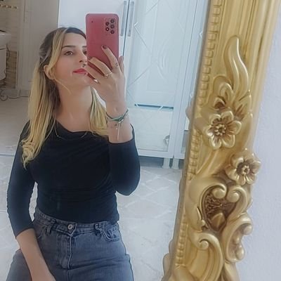 MehtapT91343819's profile picture. Computer Engineer