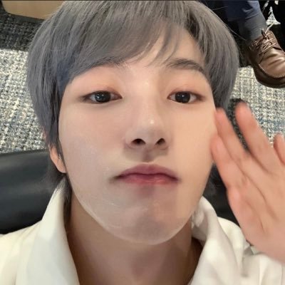 saw dreamies 042923, 043023, 081024 & 081124 ୨୧ talked to renjun 041125 ୨୧ active on @jwibuy