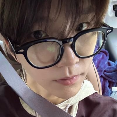 HUGE fan of riku daeyoung sion mark yuta haechan jaehyun doyoung jisung jaemin chenle ten yangyang dejun. dont play