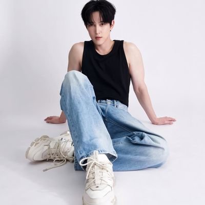 Veronic01272606's profile picture. Instagram 
https://t.co/MaVT04Len1