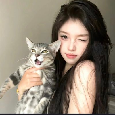 mikozyh's profile picture. 