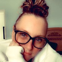 Lorna Gravelle (@palmpaperpostc8) 's Twitter Profile
