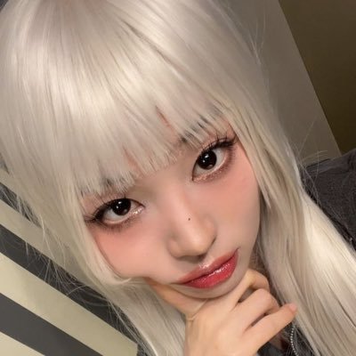 ondasvt's profile picture. that one oomf who don’t play about loonateendoor