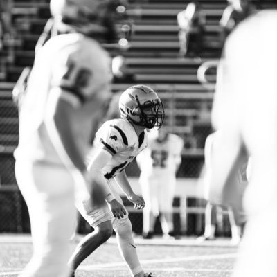 Vincent Gesumaria Pope John XXIII C/O 2028/Football,Track/Safety-WR/5’10 165/3.7 gpa/Phone number: 908-635-9565/ email: vngesumaria@gmail.com