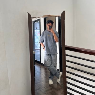 muhamadisro27's profile picture. web3 wannabe