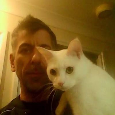 Chrispe08128933's profile picture. 