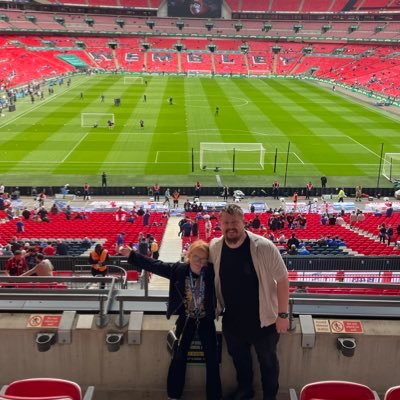 Father, plane geek and now a train man. Up the Blues! #BCFC ⚽️ Go Pack Go 🏈