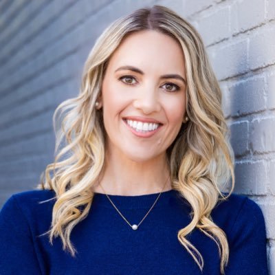 Founder @ Copy Cave (https://t.co/D9MF27q9Eo) | Co-founder of 2 great kids | Content writer for #SaaS, #HR, and #B2B tech companies