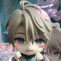Okane ga nai yo huhuhu💸💸💸 (@hoshiluna1) 's Twitter Profile