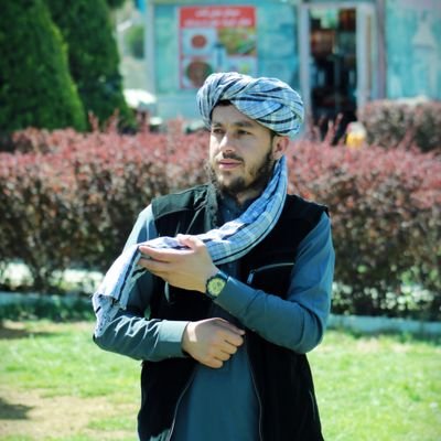 مونږ لۀ کړي بغاوته ستړي نۀ يو
ټـول ملګـري مِلتـونه دې خبـر وي
