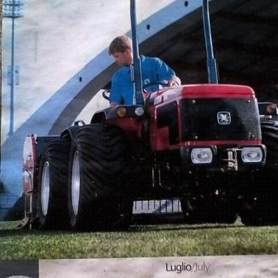 Vivo una vita limitata, in un mondo limitato, fatto da persone limitate, in cui mi limito la vita....