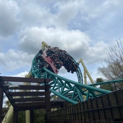 osc4rrrr's profile picture. theme park enthusiast dcfc🐏