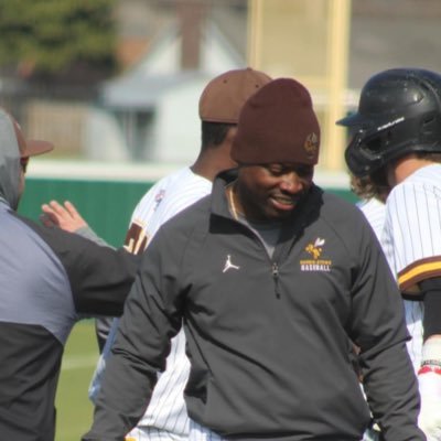 Head ⚾️Coach @ Harris-Stowe State University, HSSU Alumni 🐝, Long Beach City CC Alumni⚾️ Contact info: RobertsP@hssu.edu