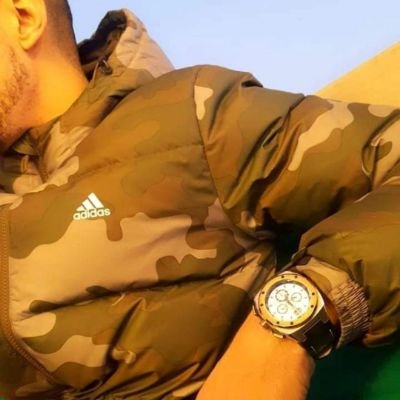 WinasBen's profile picture. أبحث عن الحقيقة وراء الستار.