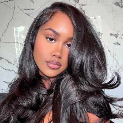 Now That’s TV📍 pop culture, Rihanna’s daughter, complaints and Drake lyrics. ig: Ashleyamora