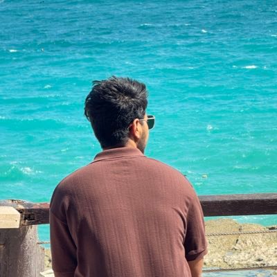 Usamaahmed363's profile picture. Probably thinking about my next meal🍕….