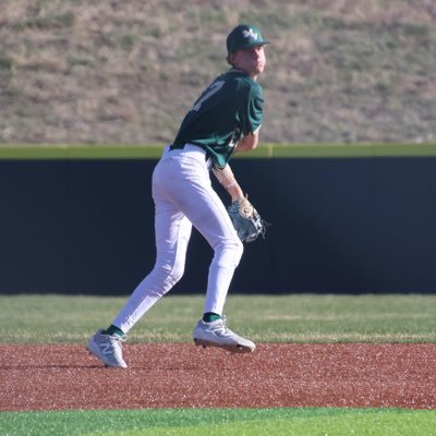 MilesVosb's profile picture. 2027 || Mountain Vista HS @Vista_baseball || 6’1 160lbs || MIF/3B || Slammers Fiscus ||  vosburgmiles@gmail.com || 303-882-9773 ||