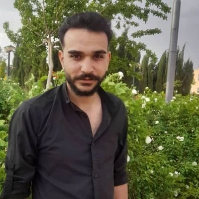 ماسور ورزشی💆♂️
امدادگر ورزشی💉🩸
کمی اهل مطالعه📖
خوشبختی چجوریه؟میخوام پیداش کنم....