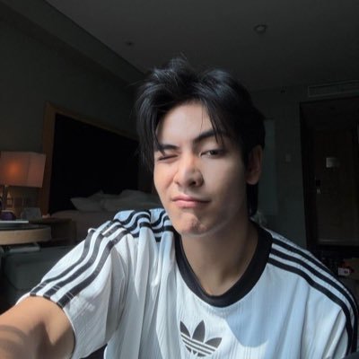 gemthzillaa's profile picture. 