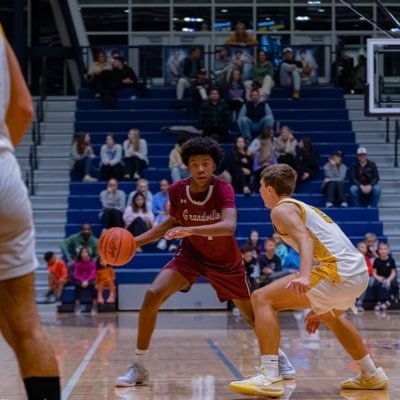 Grandville High School, l AAU West Michigan Premier l 6,5 Guard/Wing l C/O 26 l Gpa: 3.5 l Email: dorianrichardson803@gmail.com 616-264-9101