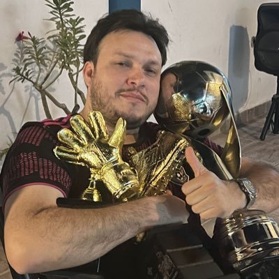 Futtop_'s profile picture. ¡Bienvenidos mis top! Contacto: Infofuttop@gmail.com +28,248 Youtube +823 TikTok Culiacan, Youtube https://t.co/FiVhMvQwye