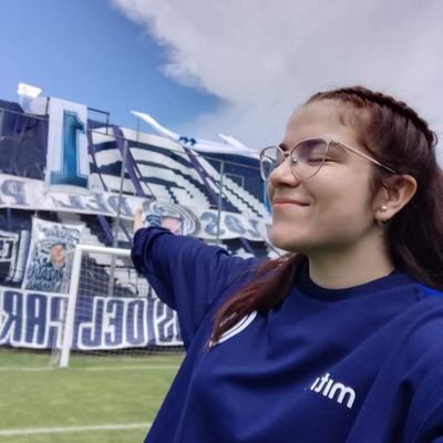 Hincha y socia del CLUB SPORTIVO INDEPENDIENTE RIVADAVIA 💙
✨💜🧚🏻♀️🌺🍄🌈🦄🦭🦋🍑🍡🍭🎠🎀🧸
SERÁS AQUELLO EN LO QUE ENFOQUES 🧠🫀