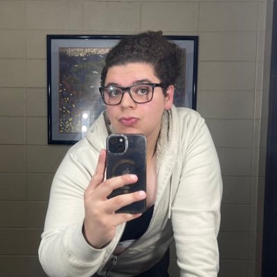 astro_mammoth's profile picture. 💜@livingrangerkey | Procrastinator | Sometimes photographer | bi disaster | HRT (07/19/2024) cashapp: $astromammoth
