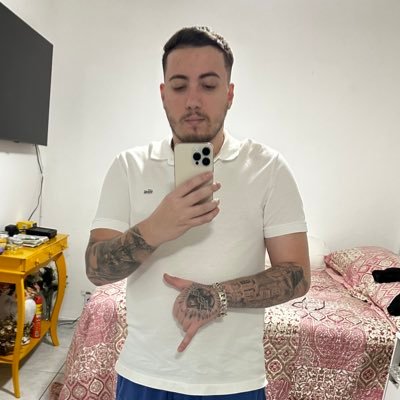 Se a vida te der um Limão, plante e colha os frutos! ;)
CS2 player for: