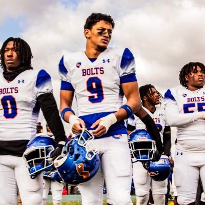 class of 2026🎓| 6’2 215 pounds | DE/LB| Millville highschool |